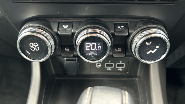 Renault Arkana 1.6 E-Tech full hybrid 145 Techno 5dr Auto Hybrid Estate